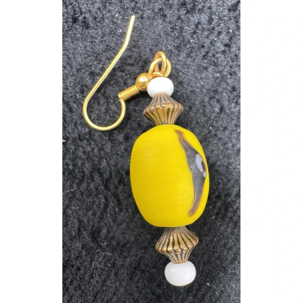 Yellow Glass Bead Dangle Earrings‎ Boho Retro Handmade Vintage